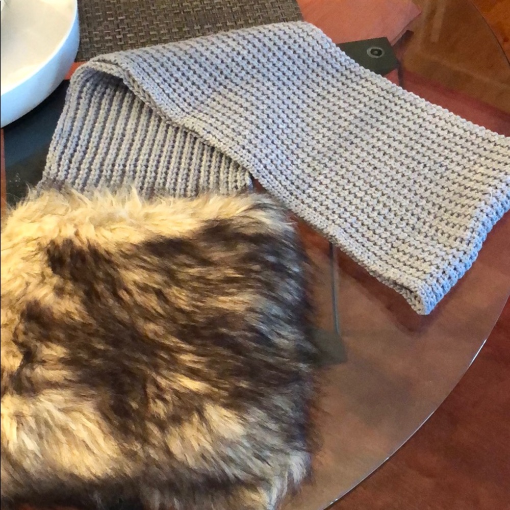 Michael Kors 7.5ft Plush Scarf